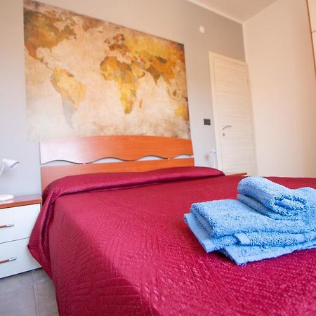 Casa Vacanze Casetta Grande Порто-Торрес Екстер'єр фото
